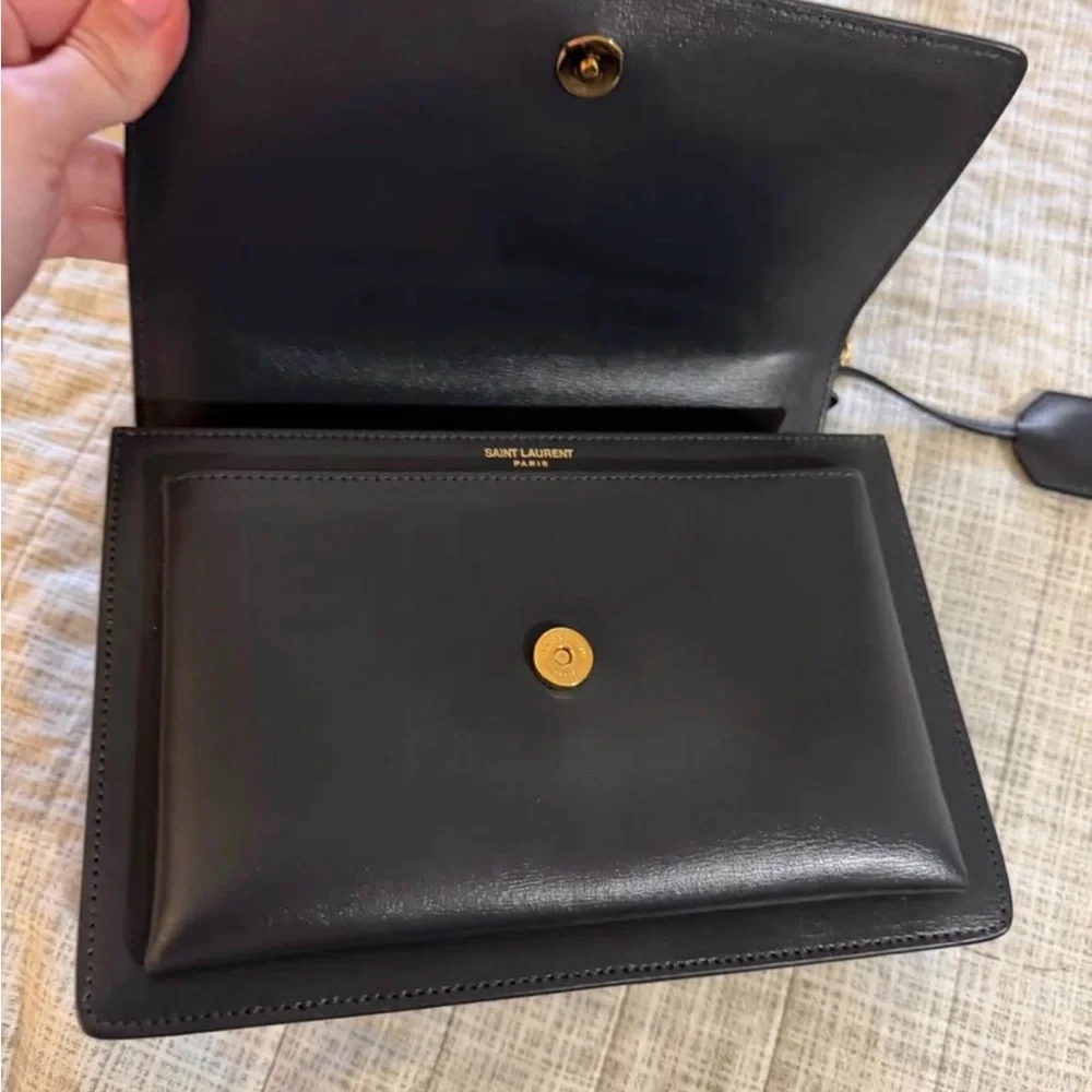 Saint Laurent Black Leather Shoulder Bag with Gold Chain - Picture 2 of 5